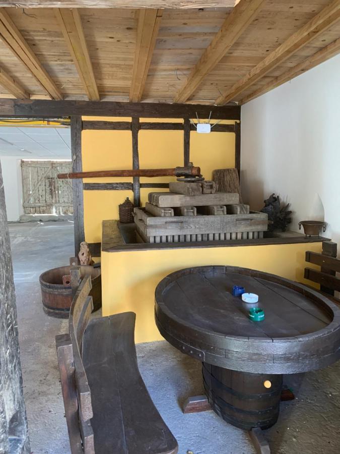 Maison A Colombage De 1602 Wintzenheim Exterior foto